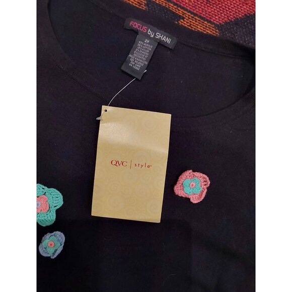NEW Focus by Shani Women's Plus Size Black Sweater with Crochet Flowers. 2X - Picture 9 of 12